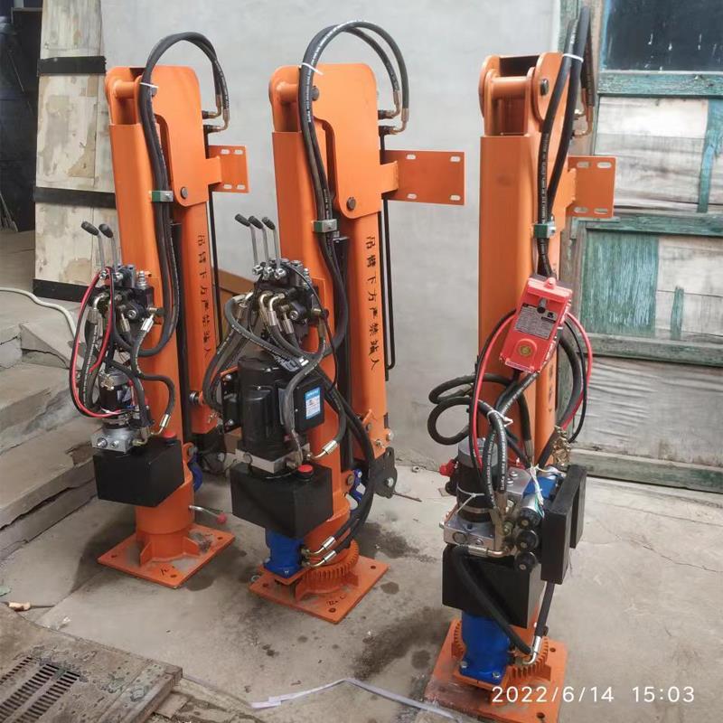 竹田乡重汽蓝牌随车吊 3.2吨 国六动力强 液压驱动 农用自卸起重机